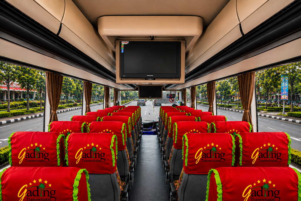 Big Bus SR1 54 Seat Interior 1