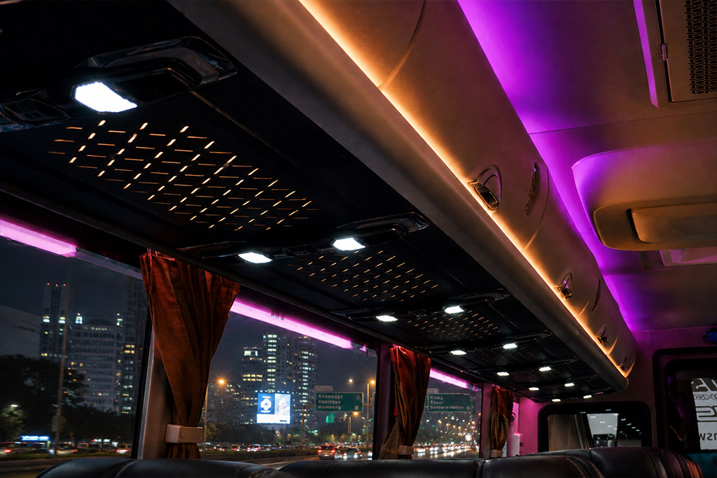 Interior Luxury Bus 9